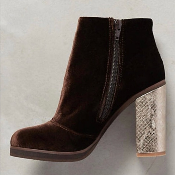 Anthropologie Dark Brown Ankle Boots with Textured Heel - Picture 1 of 4